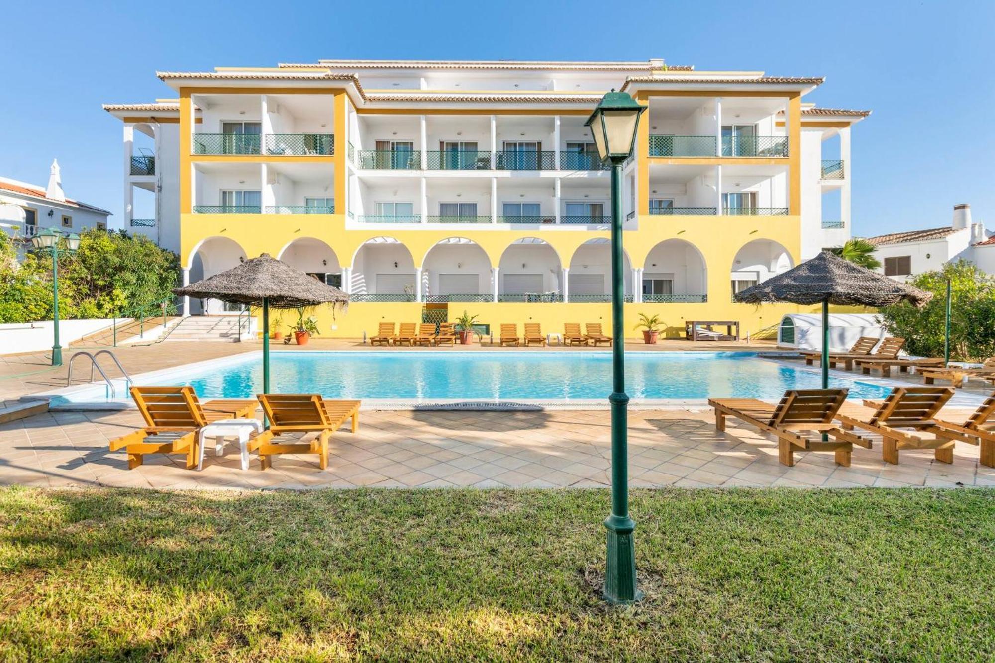 Apartamentos Turisticos Alagoa Praia Altura Eksteriør billede