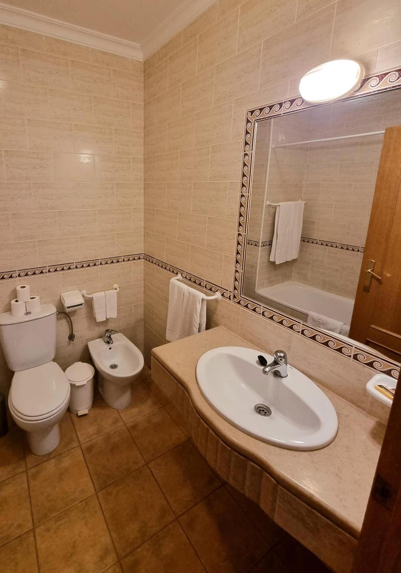 Apartamentos Turisticos Alagoa Praia Altura Eksteriør billede